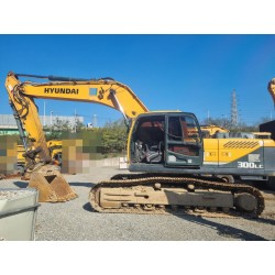 Hyundai R300LC (2014)