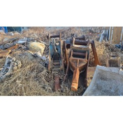 Hyundai R220LC (full set, 2013)