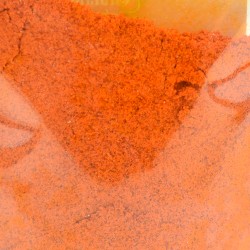 Maydalangan shirin paprika (200 g)